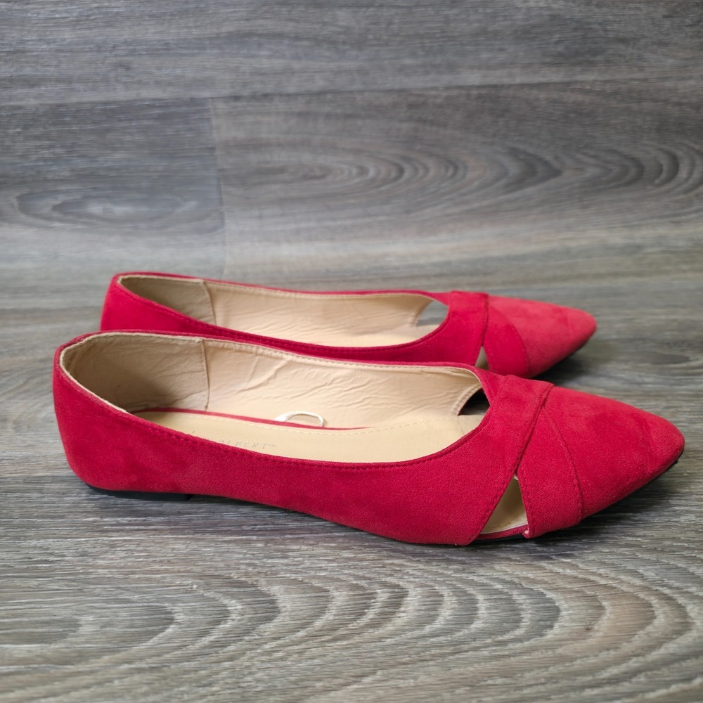 Charles Albert Flats Women 8 Red Pointed Toe Faux Suede Classic Ballet Timeless - Picture 8 of 12